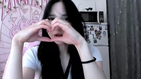 Snapshot of holy420loly chatting on 03-21-26, 06:00 Ho Lee Sheet online show from 03-21-26, 06:00