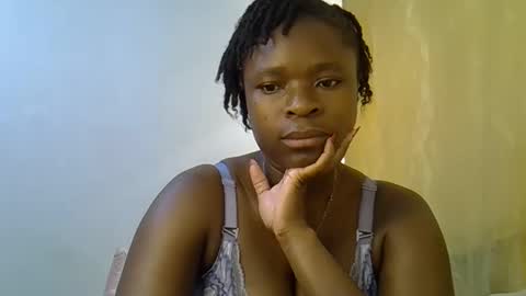 Snapshot of holy_ebony chatting on 06-05-26, 09:37 holy_ebony online show from 06-05-26, 09:37
