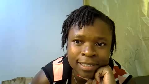 Snapshot of holy_ebony chatting on 06-08-26, 03:56 holy_ebony online show from 06-08-26, 03:56