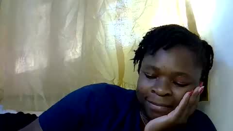 Snapshot of holy_ebony chatting on 06-10-26, 02:16 holy_ebony online show from 06-10-26, 02:16