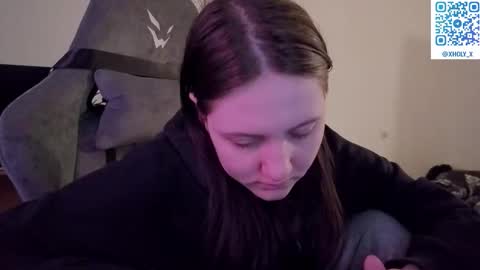 Snapshot of holy_kveta chatting on 02-06-26, 03:00 Kviki online show from 02-06-26, 03:00