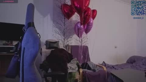 Snapshot of holy_kveta chatting on 02-16-26, 03:13 Kviki online show from 02-16-26, 03:13