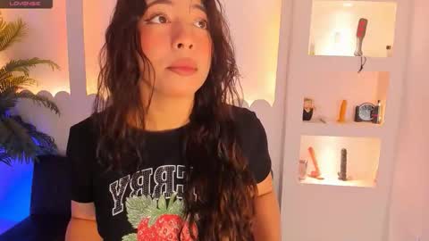 Holy Lux online show from 05-28-26, 11:40