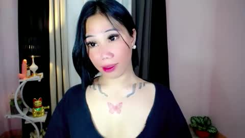 holy_samyx online show from 12-20-25, 04:47