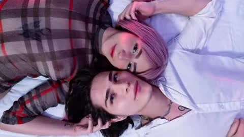      online show from 03-07-25, 10:54