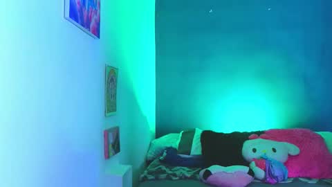      online show from 09-14-25, 07:40