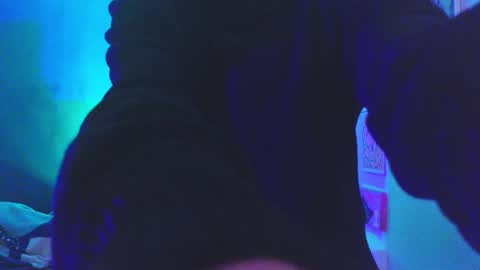      online show from 10-01-25, 10:05