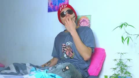      online show from 03-25-26, 08:09