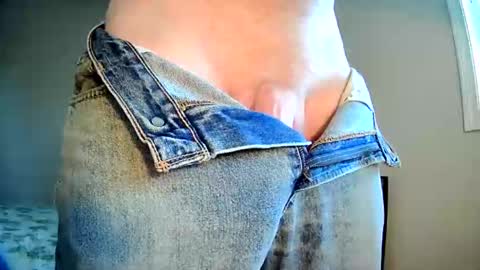 Snapshot of holydoodle3 chatting on 03-01-26, 04:42 holydoodle3 online show from 03-01-26, 04:42