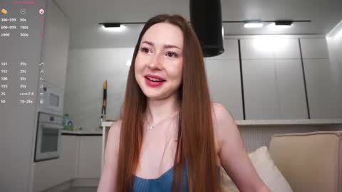 Snapshot of holyhee chatting on 10-06-25, 09:12 Holy online show from 10-06-25, 09:12