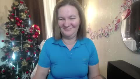 Snapshot of holymilfa chatting on 12-18-24, 05:42 holymilfa online show from 12-18-24, 05:42