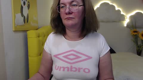 Snapshot of holymilfa chatting on 02-08-25, 02:16 holymilfa online show from 02-08-25, 02:16