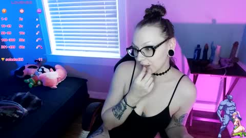 Viktoria online show from 02-06-26, 07:39