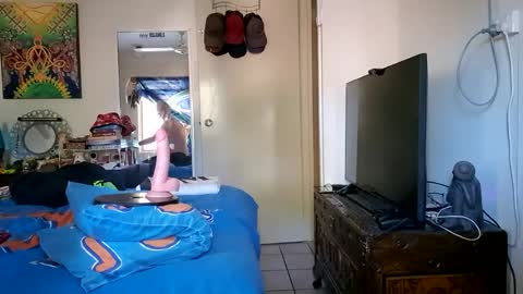 Homer online show from 07-24-26, 11:47