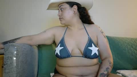 Honey online show from 05-18-26, 01:45
