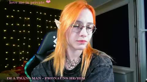 Honelints boyblonde hair AsterMIntfemboybrown hair online show from 01-22-25, 05:38