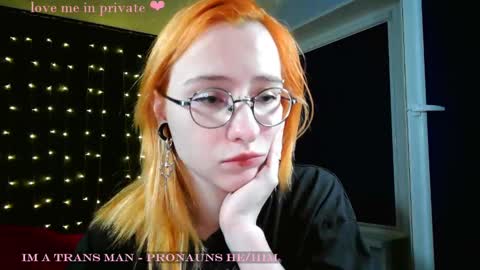 Honelints boyblonde hair AsterMIntfemboybrown hair online show from 01-28-25, 06:39
