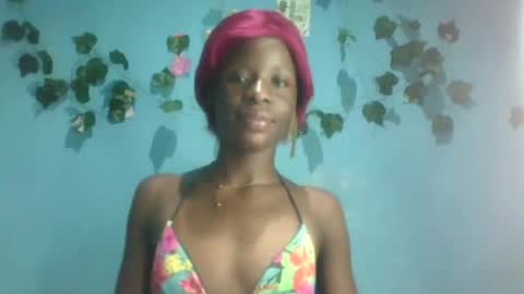 Queen online show from 10-20-25, 11:16