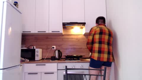 Wolfy online show from 01-28-25, 05:54