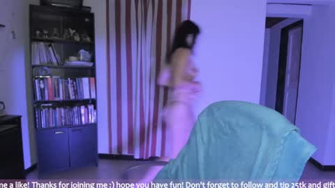 Snapshot of honey_hoe chatting on 06-08-26, 02:45 Lau online show from 06-08-26, 02:45