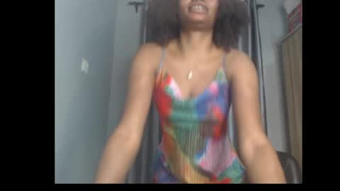 Snapshot of honey_juicydoll chatting on 07-14-26, 09:47 Sonia online show from 07-14-26, 09:47
