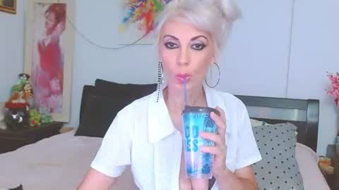 honey_lara online show from 07-16-26, 01:11