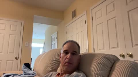 honey_man14 online show from 01-13-25, 07:31