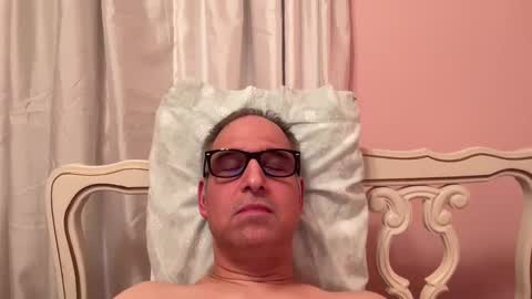 honey_man14 online show from 02-08-25, 04:36