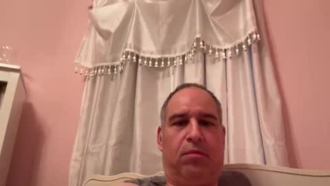 honey_man14 online show from 09-10-25, 06:41