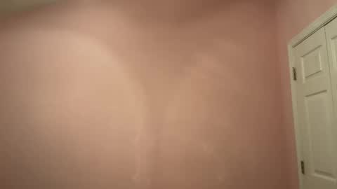 honey_man14 online show from 10-04-25, 11:41