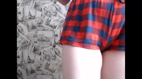 Lina online show from 02-28-25, 08:31