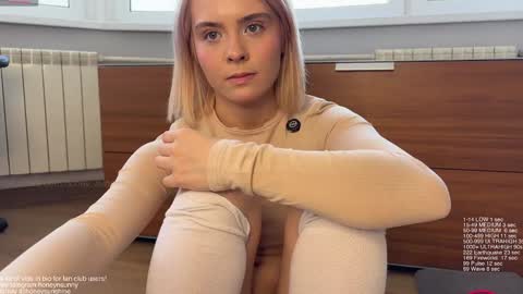 Jenyanew vid how I squirt in forest in bio online show from 03-31-26, 08:48