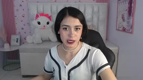 Snapshot of honey_torres_sub chatting on 01-23-25, 08:13 HONEY online show from 01-23-25, 08:13