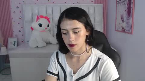 Snapshot of honey_torres_sub chatting on 01-23-25, 11:15 HONEY online show from 01-23-25, 11:15