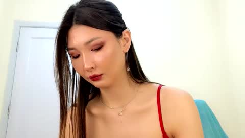 Snapshot of honey_yani chatting on 11-30-25, 03:54 yani online show from 11-30-25, 03:54