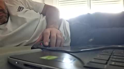 Snapshot of honeydaddyforyou chatting on 10-08-25, 02:58 honeydaddyforyou online show from 10-08-25, 02:58