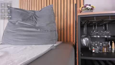 Snapshot of honeyhot69__ chatting on 06-06-26, 10:42 Sofia independent model online show from 06-06-26, 10:42