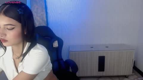 HONEY LUXE online show from 02-04-26, 04:18