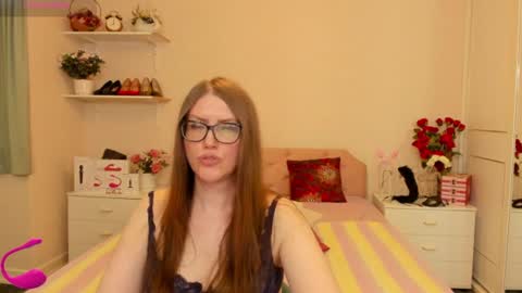 honeywinexs online show from 07-03-26, 01:50