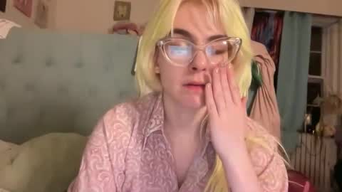 Emi Rose online show from 03-16-26, 05:44