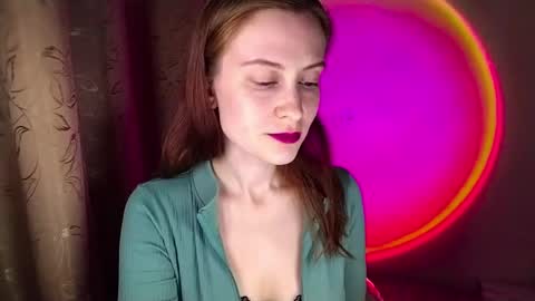 Snapshot of honeyy_bun chatting on 05-07-26, 07:52 honeyy_bun online show from 05-07-26, 07:52