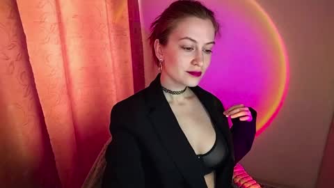 Snapshot of honeyy_bun chatting on 05-12-26, 07:27 honeyy_bun online show from 05-12-26, 07:27