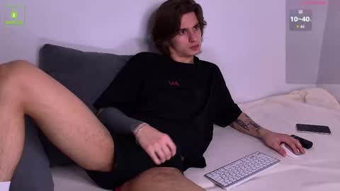 HOOG online show from 06-04-26, 03:29