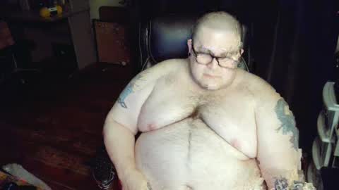 Snapshot of hoosierdaddyxl chatting on 01-07-25, 05:12 Sir online show from 01-07-25, 05:12