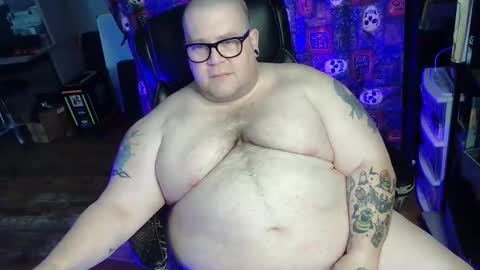 Snapshot of hoosierdaddyxl chatting on 11-05-25, 06:52 Sir online show from 11-05-25, 06:52