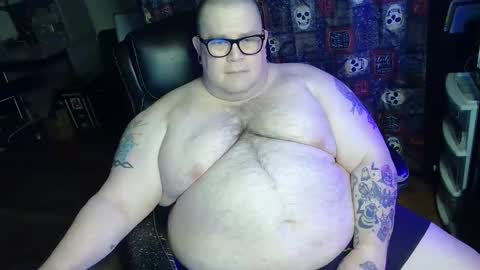 Snapshot of hoosierdaddyxl chatting on 11-09-25, 05:39 Sir online show from 11-09-25, 05:39