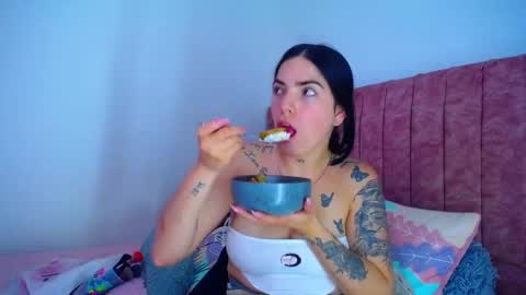 Snapshot of hoot_alicee chatting on 09-11-25, 09:26 ONLYFANS online show from 09-11-25, 09:26