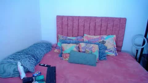 Snapshot of hoot_alicee chatting on 11-07-25, 10:54 ONLYFANS online show from 11-07-25, 10:54