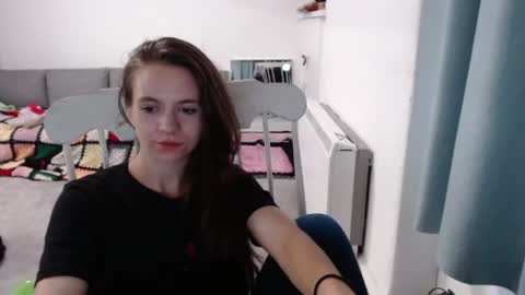 Snapshot of hope_xo chatting on 07-01-26, 07:35 Hope online show from 07-01-26, 07:35