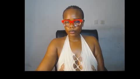 Snapshot of horny_chubby22 chatting on 02-26-26, 02:54 Mira online show from 02-26-26, 02:54